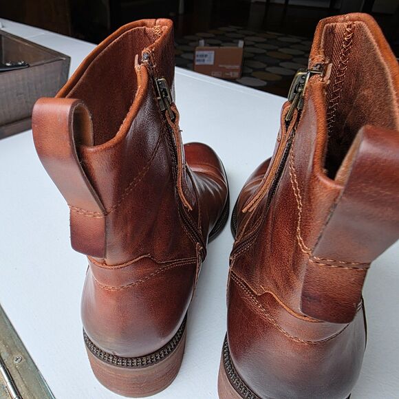 Franco Sarto Brindle Ankle Boots Women’s 8M Cognac Leather 1” Heel - Picture 3 of 11